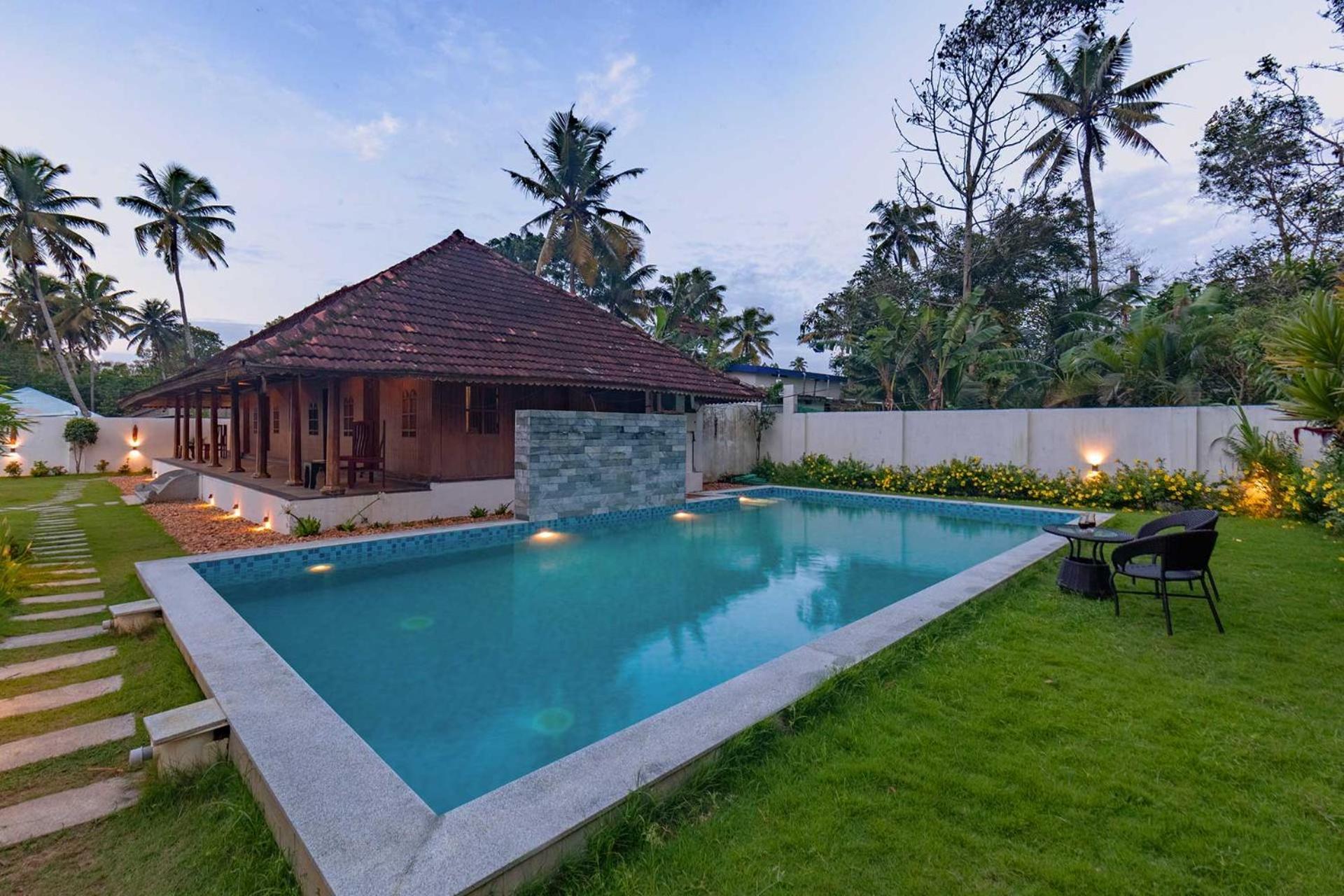Deshadan'S Tarangi Beach Villas,Marari 马拉利库兰 外观 照片
