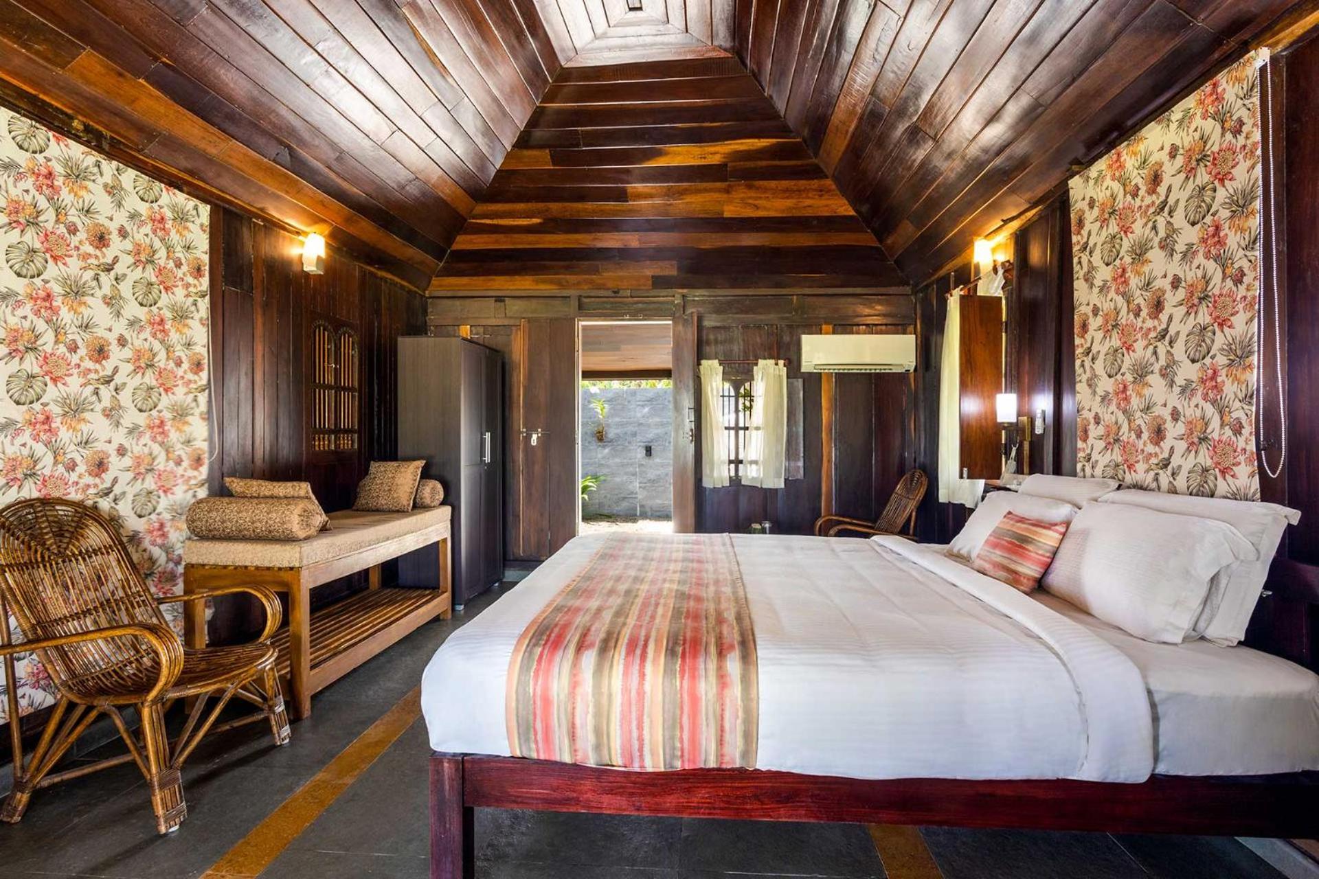 Deshadan'S Tarangi Beach Villas,Marari 马拉利库兰 外观 照片