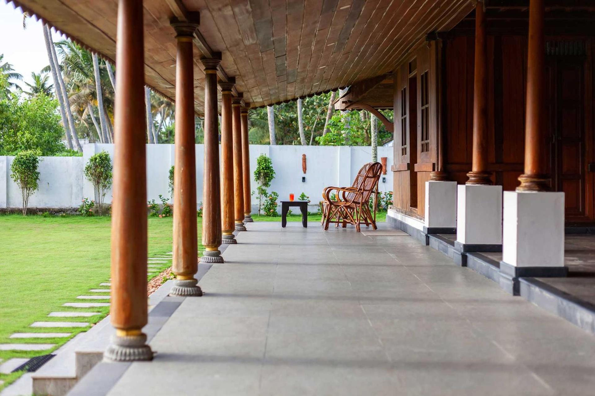 Deshadan'S Tarangi Beach Villas,Marari 马拉利库兰 外观 照片
